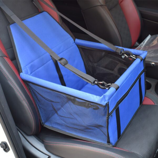 Cesto elevado azul para carro fixado ao apoio de cabeça
