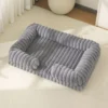 S0c3e84e0867240b38c1d3dadf94405aek.webp Cama acolchoada em bombazina para cão
