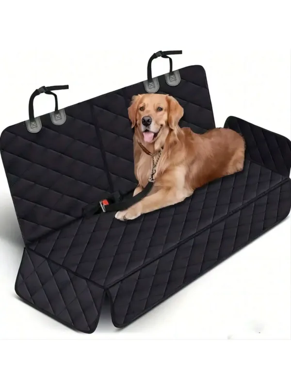Capa impermeável para banco traseiro do carro com cão deitado